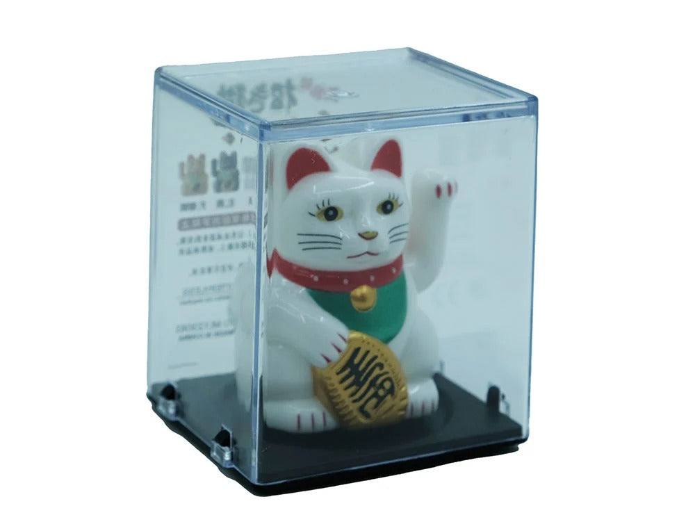 Waving Cat White